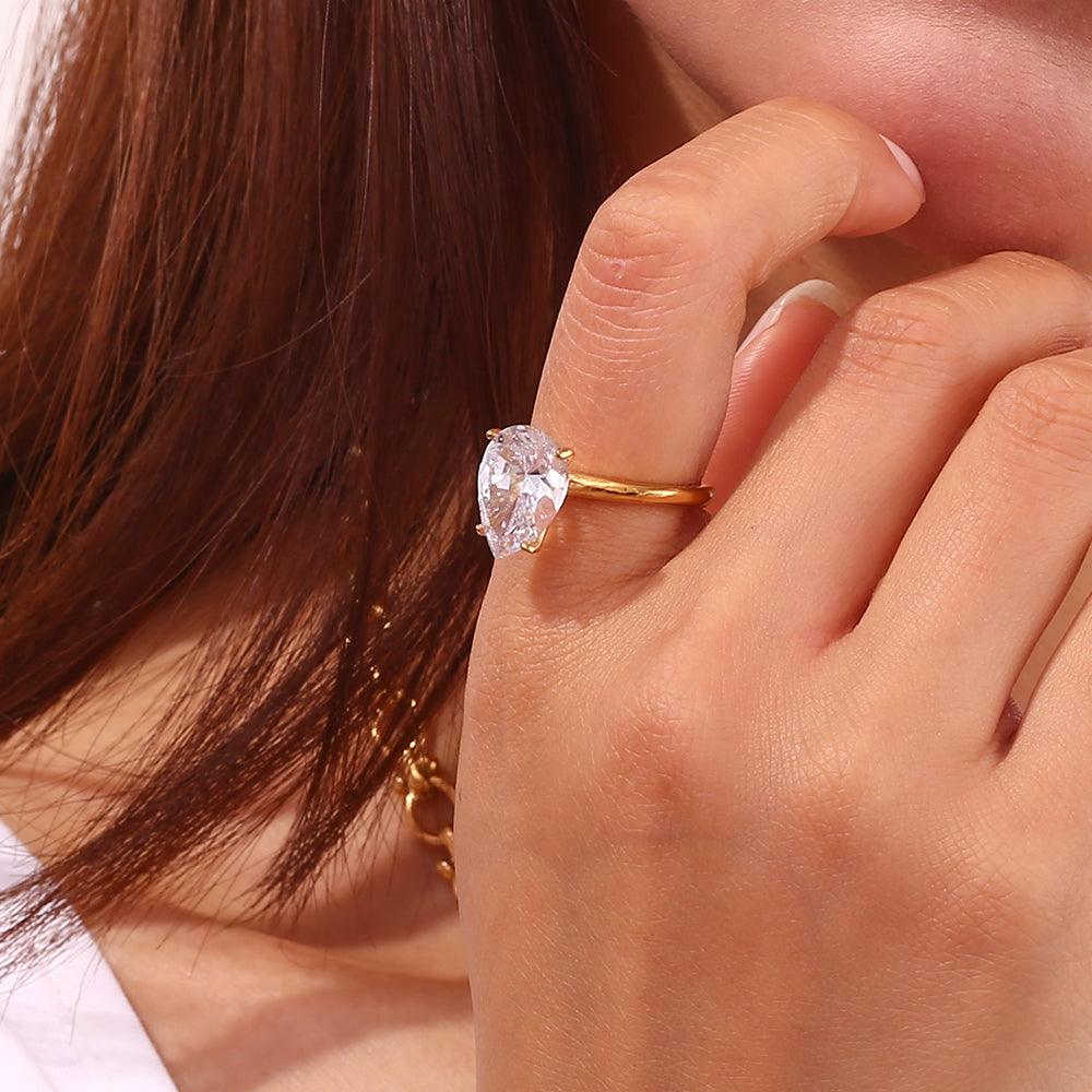 Pear Diamond Ring